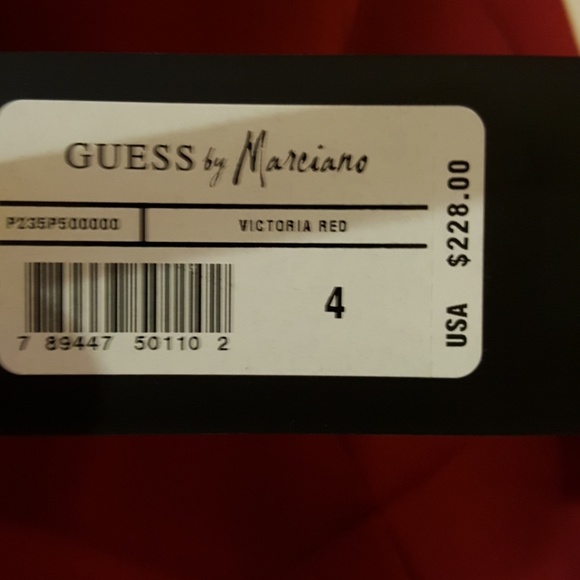 NWT! Sz4 Tall Guess Victoria Red halter jumpsuit. - Picture 4 of 8